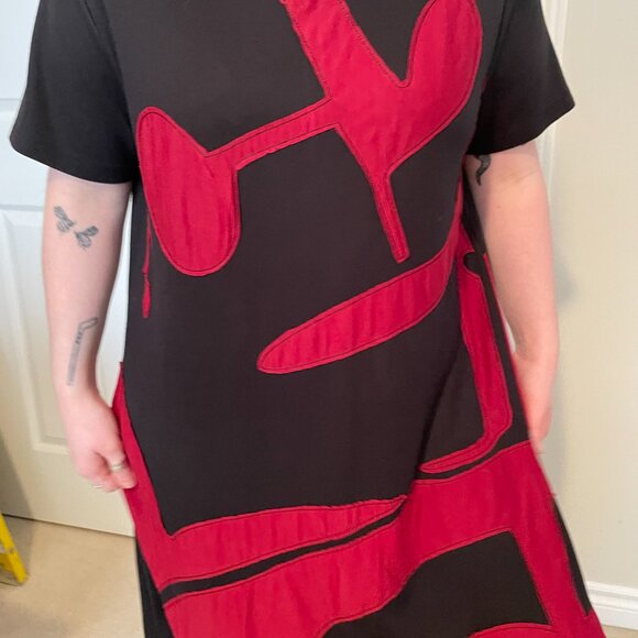 Short sleeved Shift Dress - Picture 4 of 6